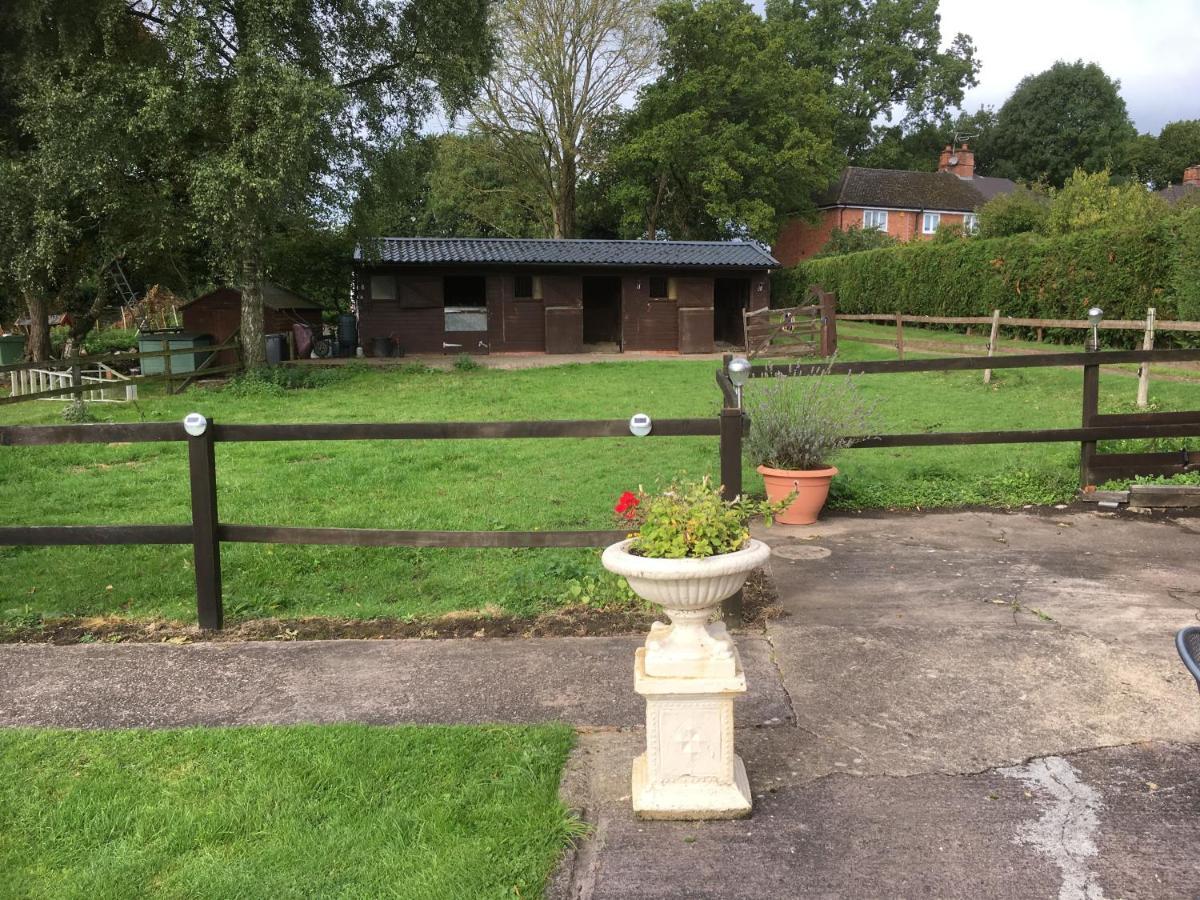 Little Rushbrook Cottages Tanworth Exterior photo